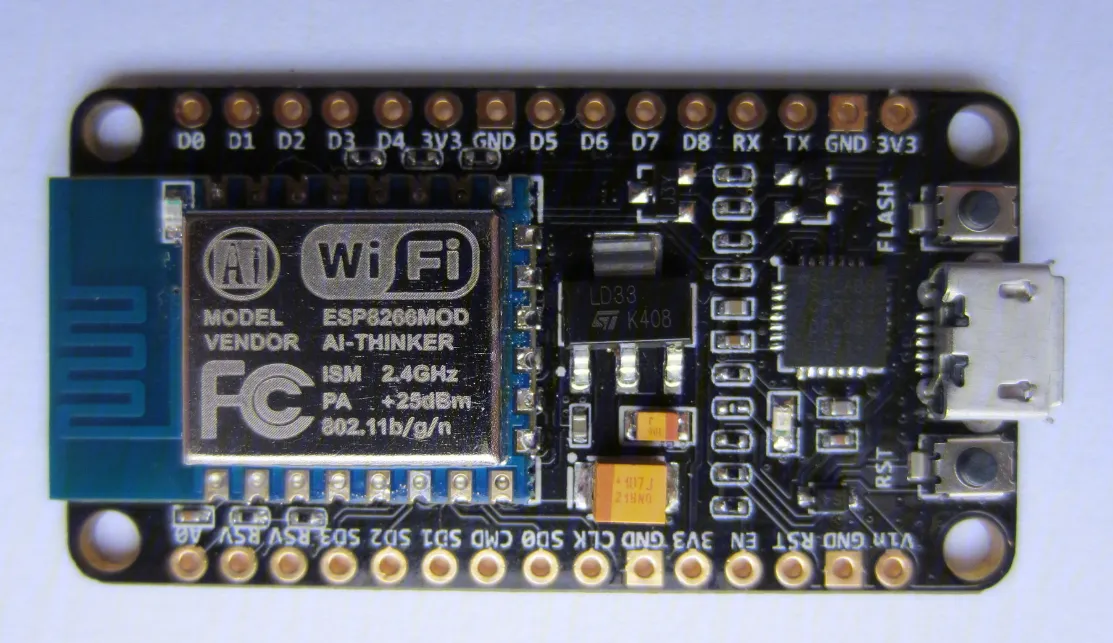 一种 NodeMCU 开发板